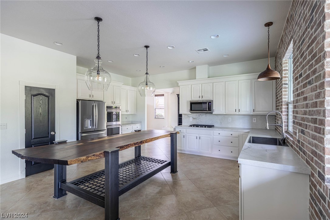 1516 Via Salaria Court