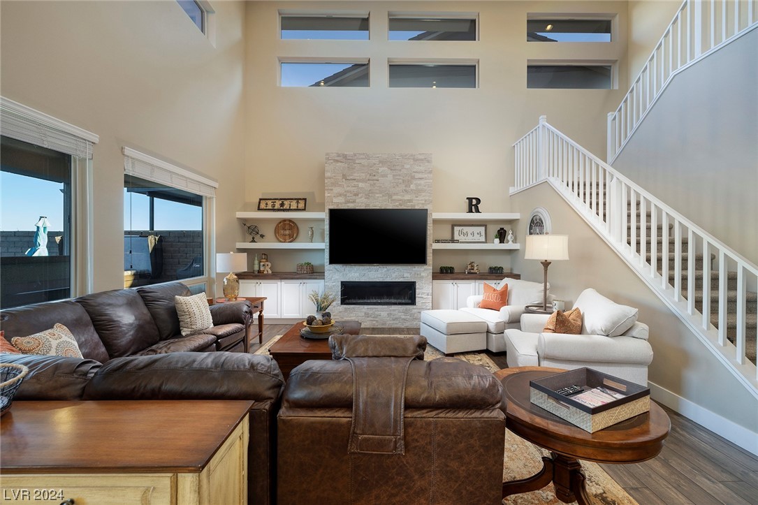 3030 Raywood Ash Drive