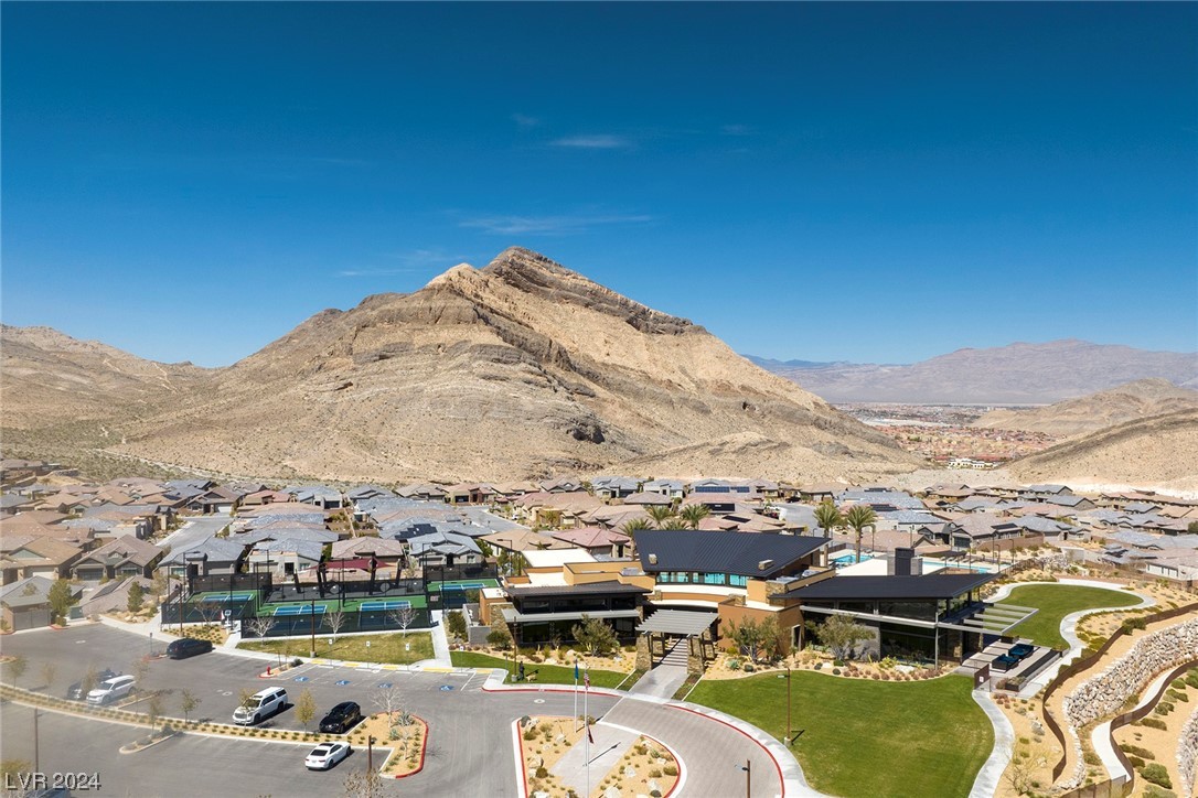 3030 Raywood Ash Drive