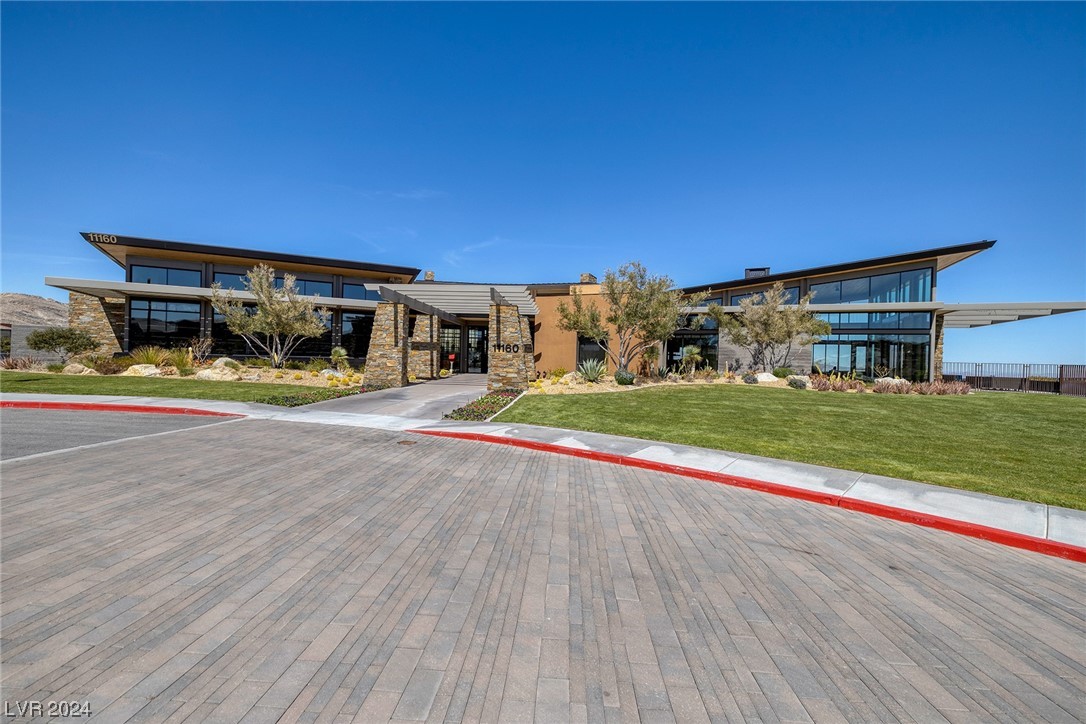 3030 Raywood Ash Drive