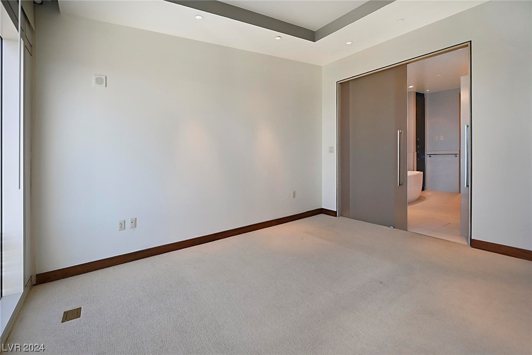 3750 Las Vegas Boulevard 3911