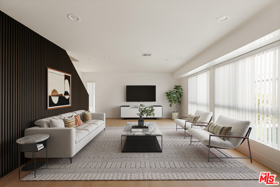 2700 Fletcher Dr Unit: 3047