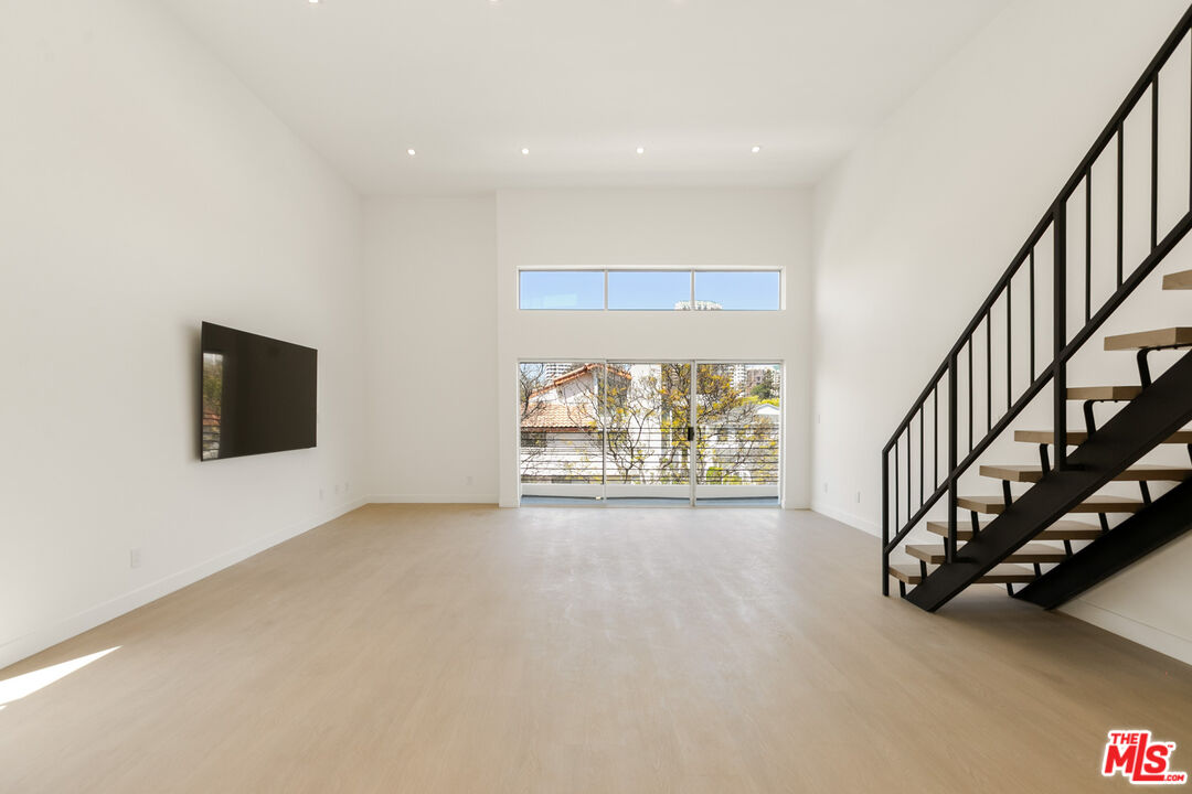 10630 Wilkins Ave Unit: 305