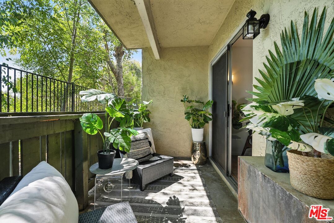830 W Lincoln Ave Unit: 161