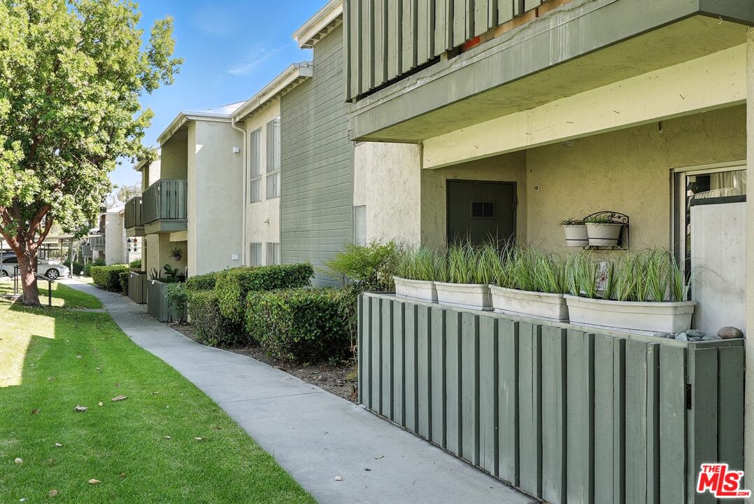 830 W Lincoln Ave Unit: 161