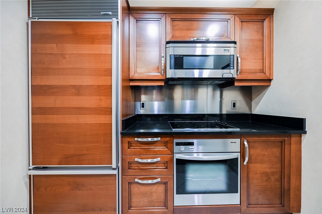 125 HARMON Avenue 3314