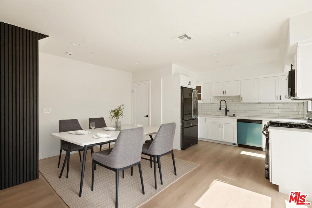 2700 Fletcher Dr Unit: 3045