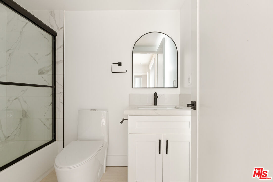 2700 Fletcher Dr Unit: 3045