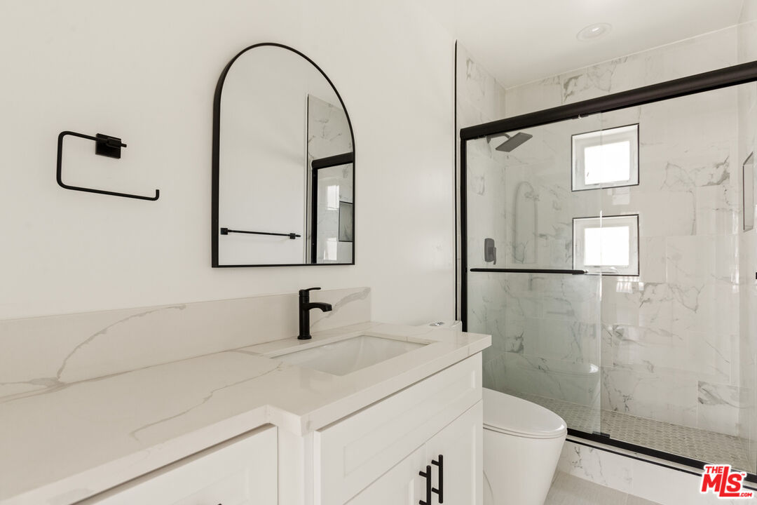 2700 Fletcher Dr Unit: 3045