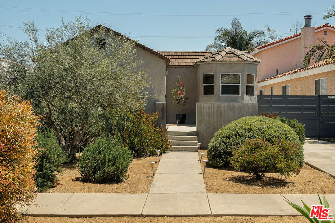 3054 Field Ave