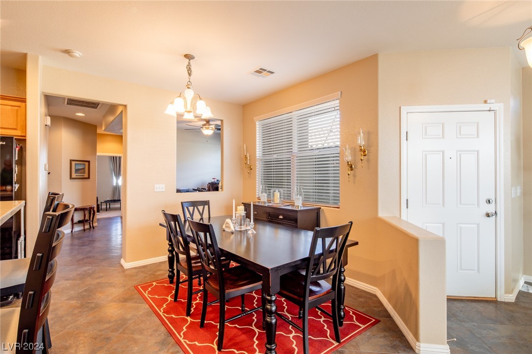 1076 Crescent Falls Street