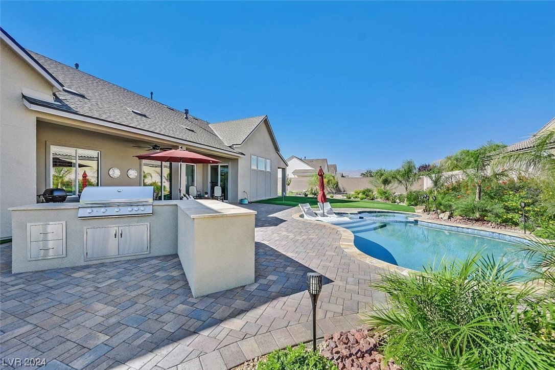 6196 Desert Flora Avenue