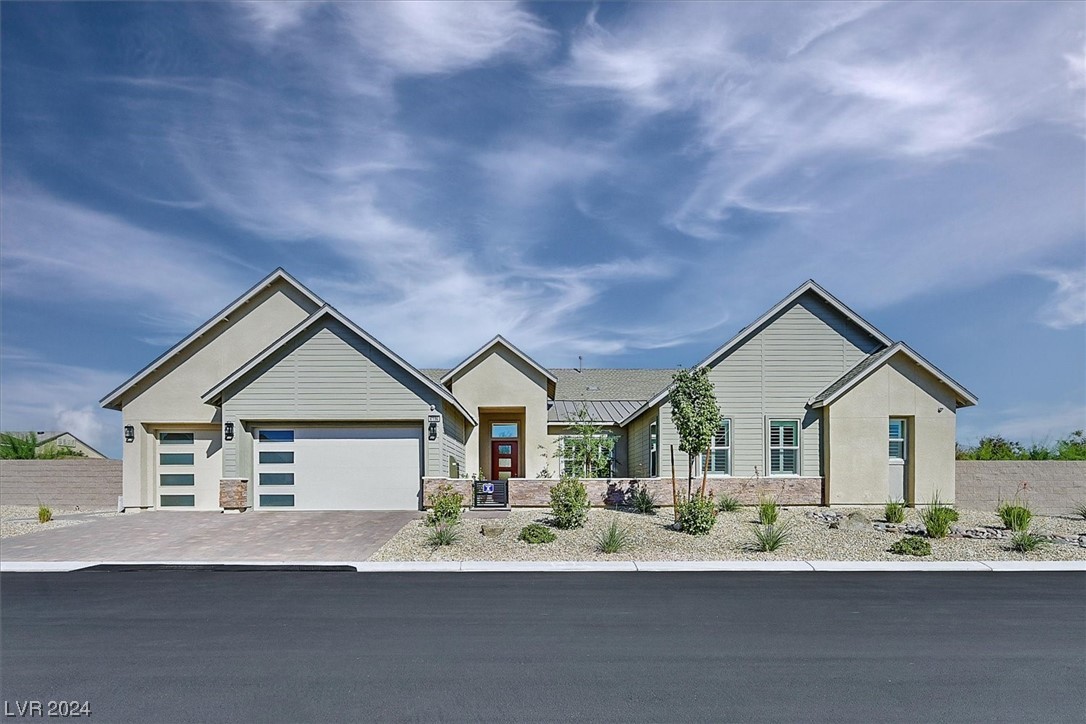 6196 Desert Flora Avenue