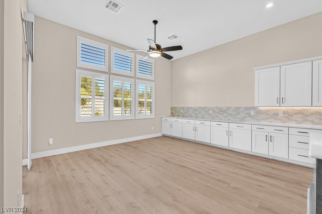 6196 Desert Flora Avenue