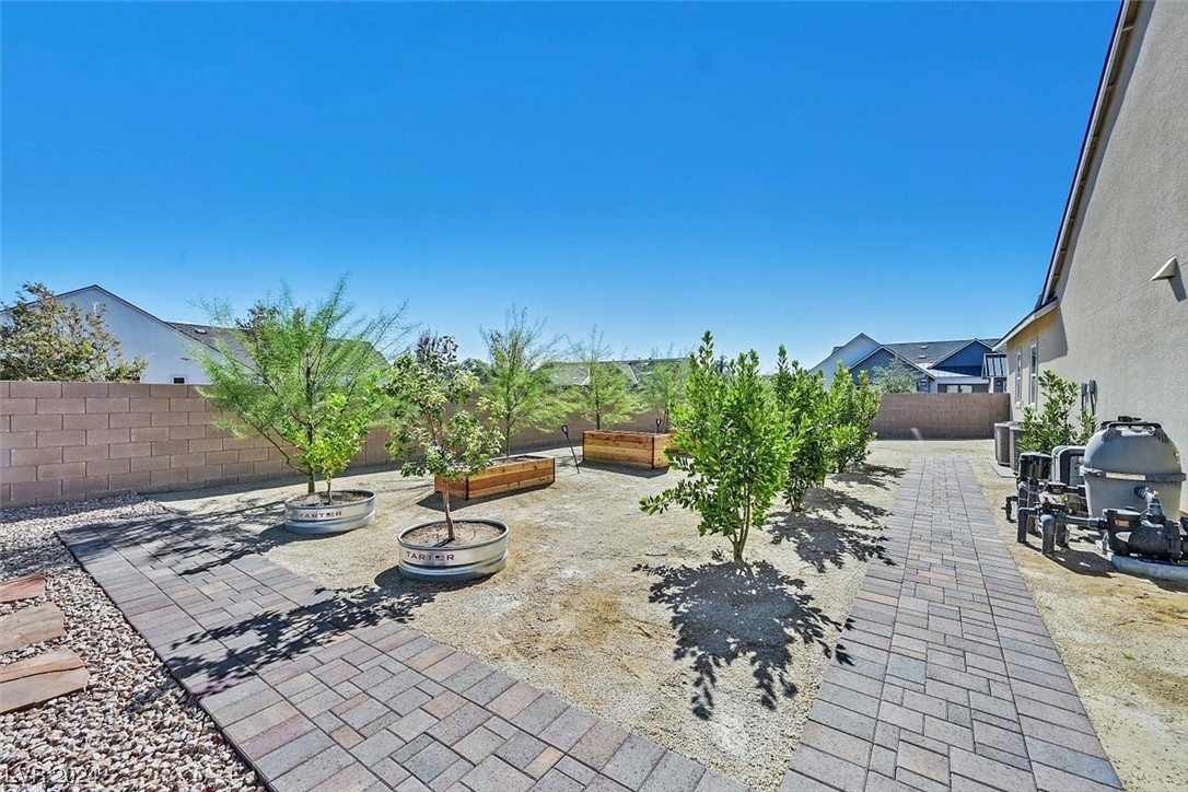 6196 Desert Flora Avenue