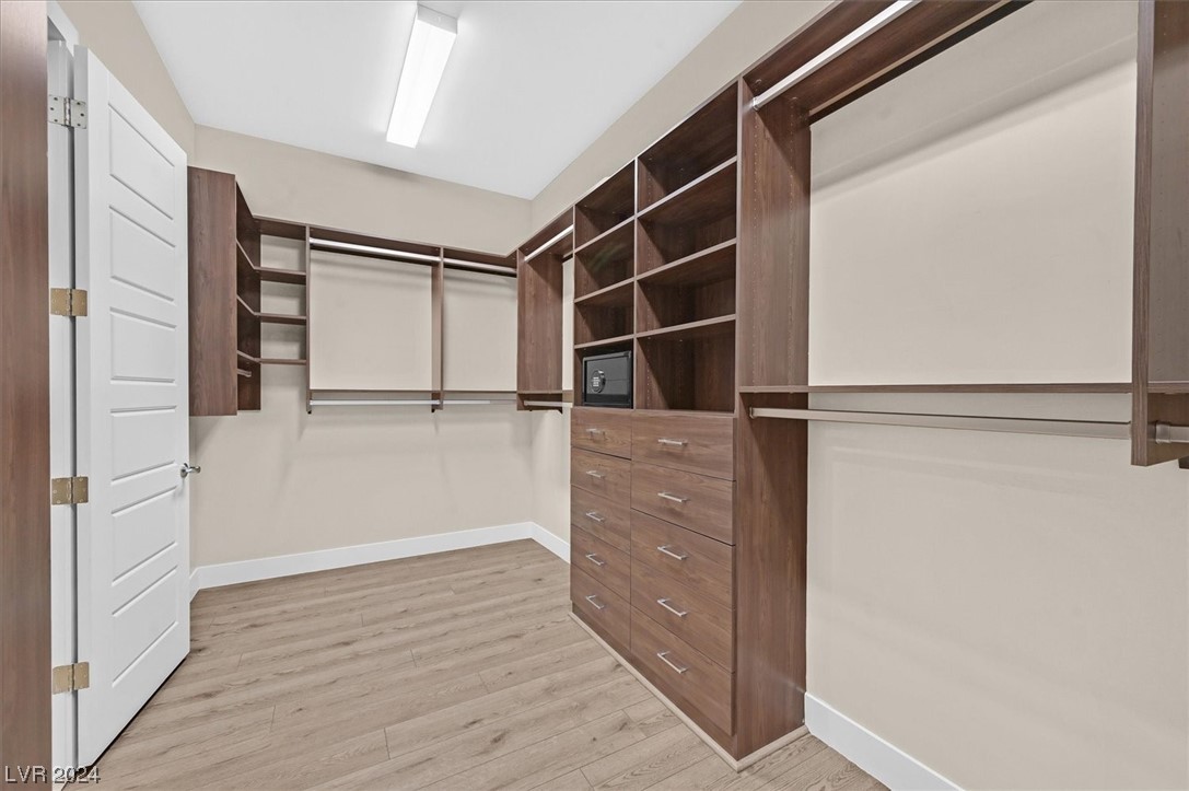 6196 Desert Flora Avenue