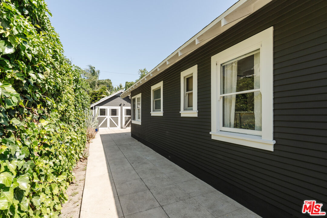 5312 Sierra Villa Dr