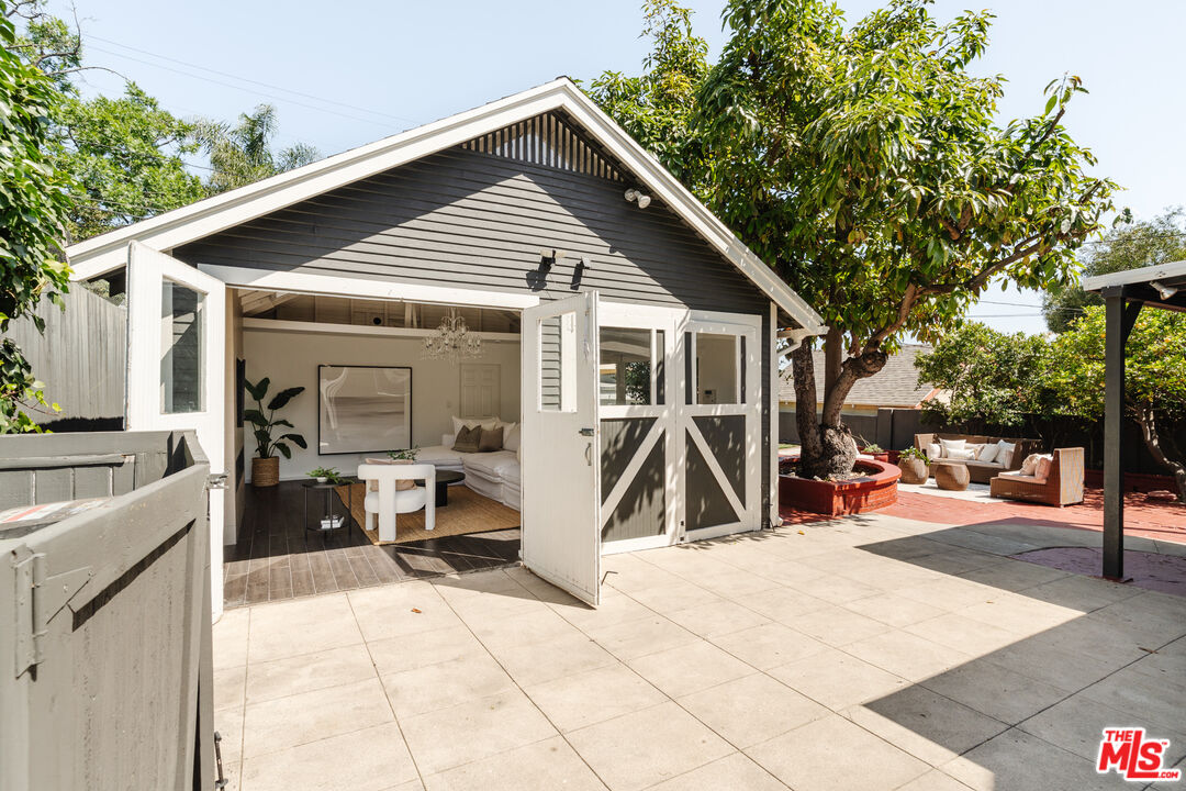 5312 Sierra Villa Dr