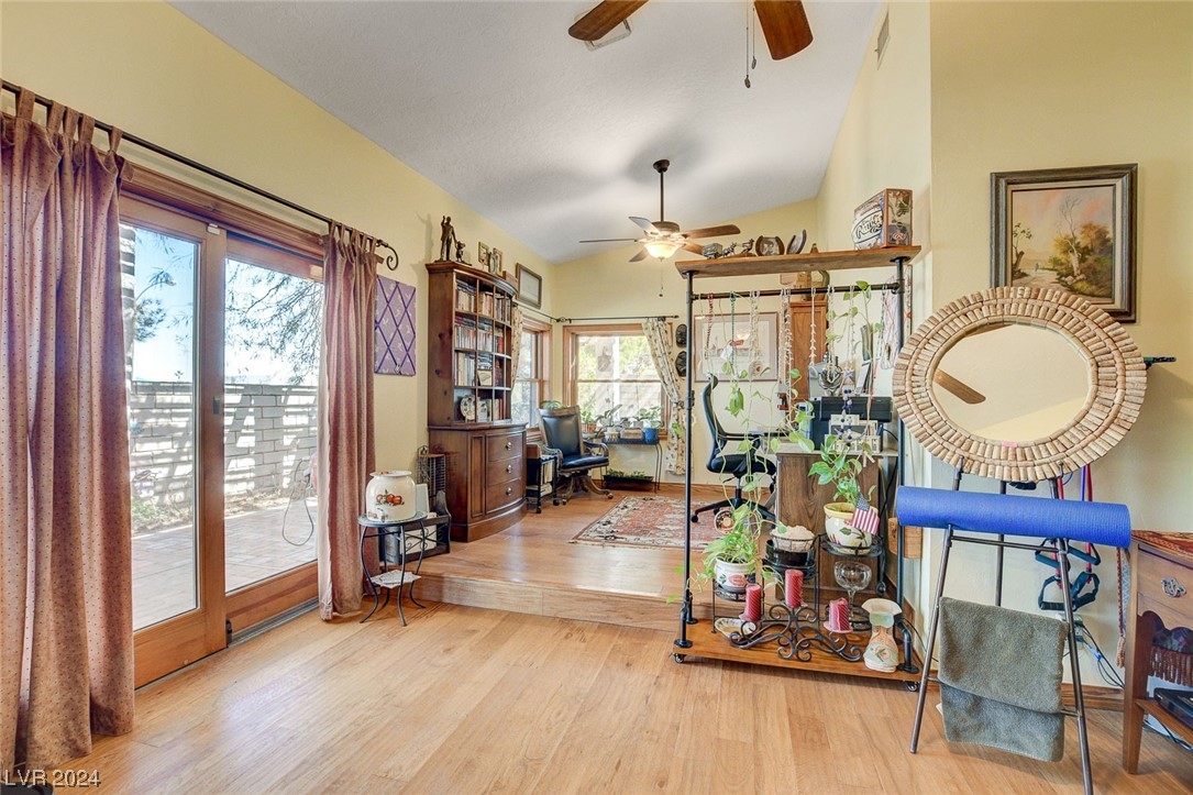 40 Hummingbird Lane