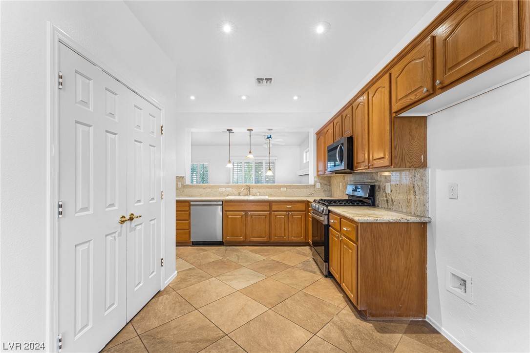 3039 Hickory Valley Road