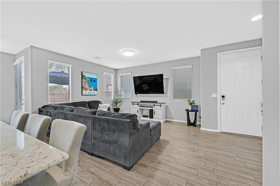 7750 Frenchmans Bay Avenue