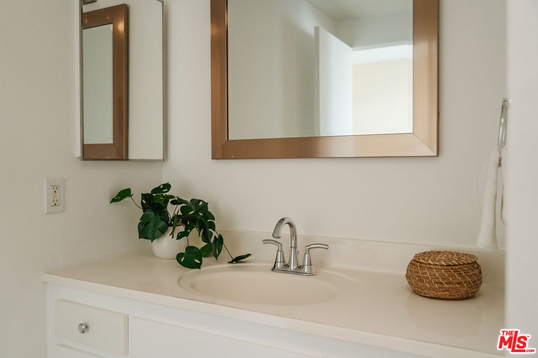 13066 Maxella Ave Unit: 3