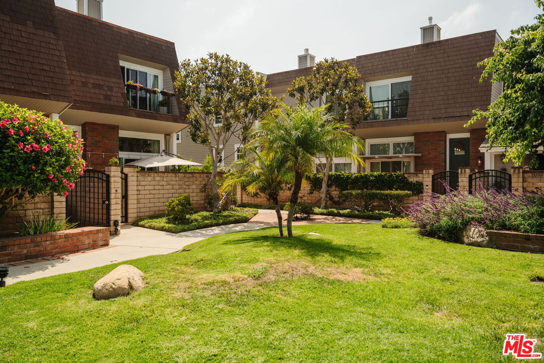 13066 Maxella Ave Unit: 3