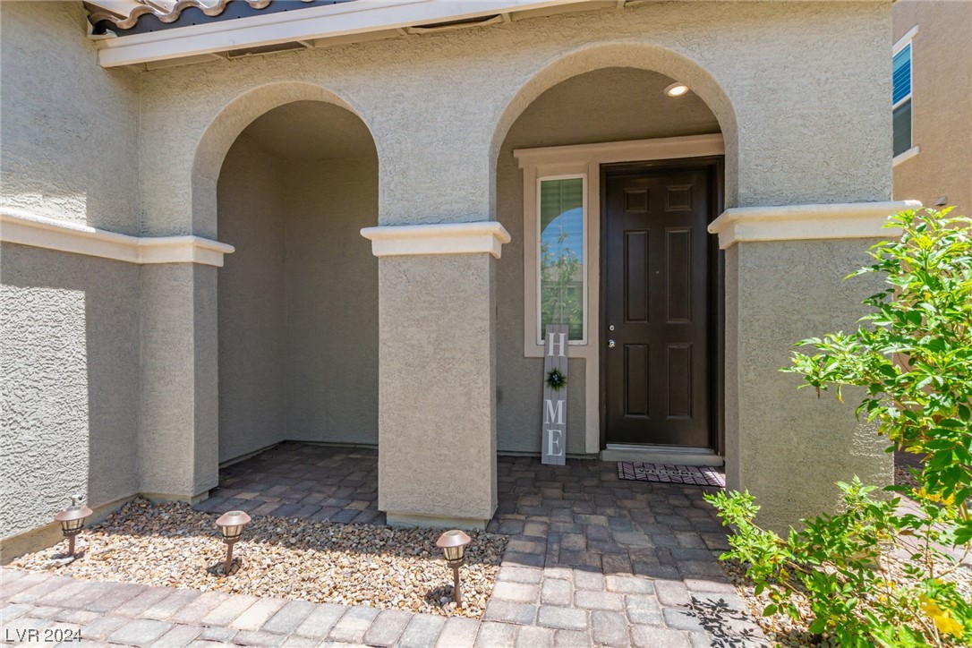 6830 Baylor Creek Street