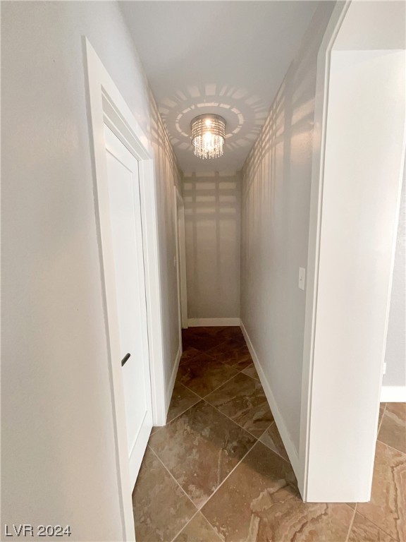 7423 Alice Springs Circle