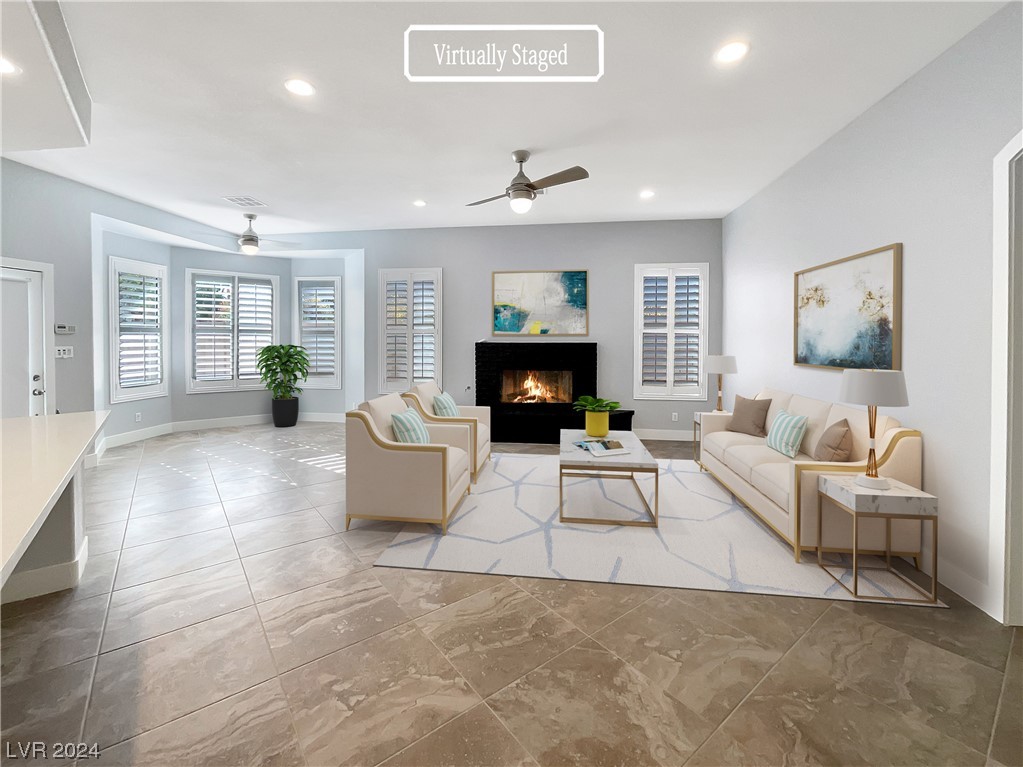 7423 Alice Springs Circle