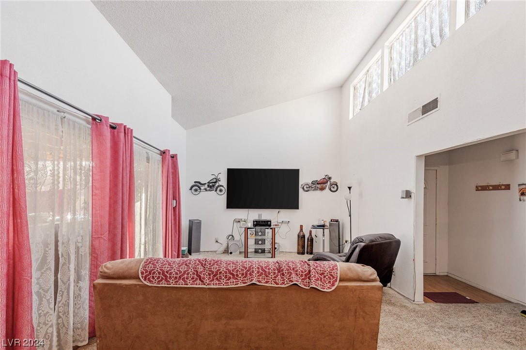 4245 Park Court