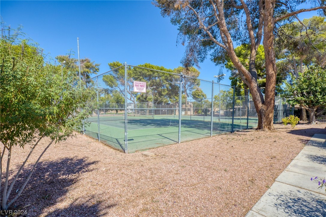 4245 Park Court