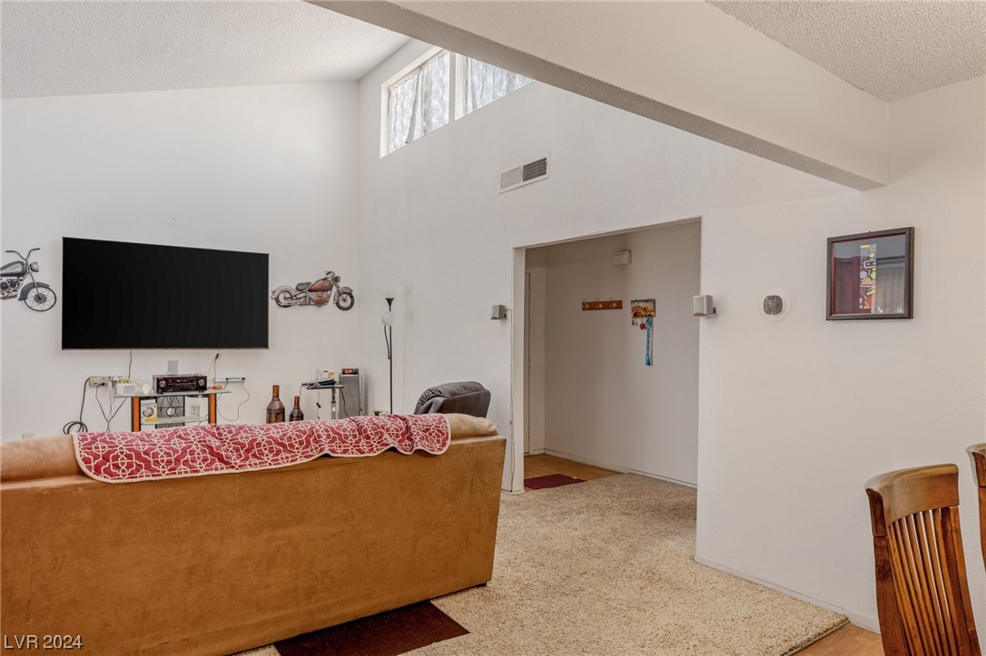 4245 Park Court