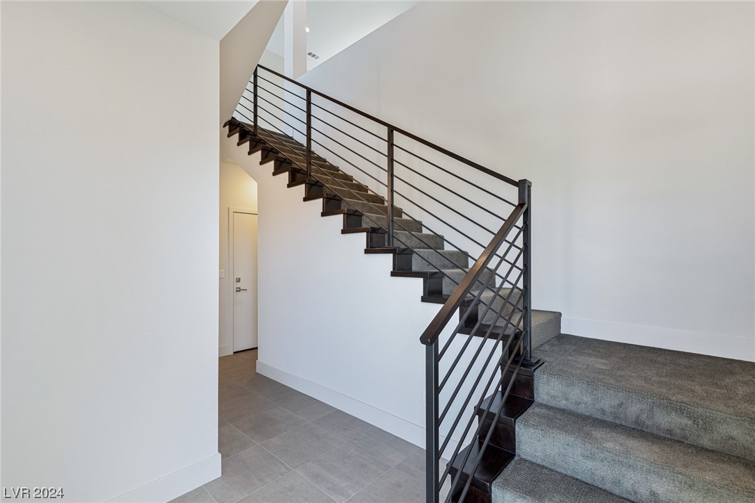 454 Tranquil Peak Court