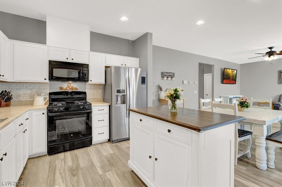 10609 Axis Mountain Court