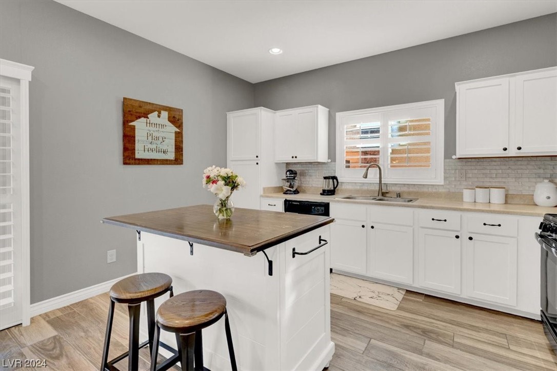 10609 Axis Mountain Court