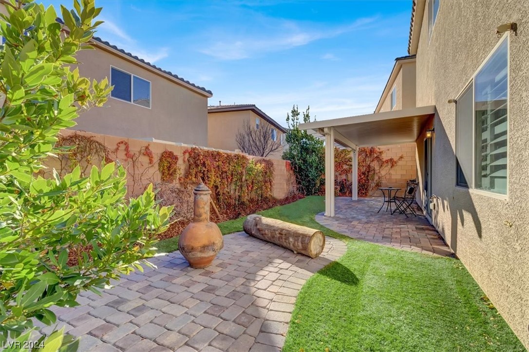 10609 Axis Mountain Court