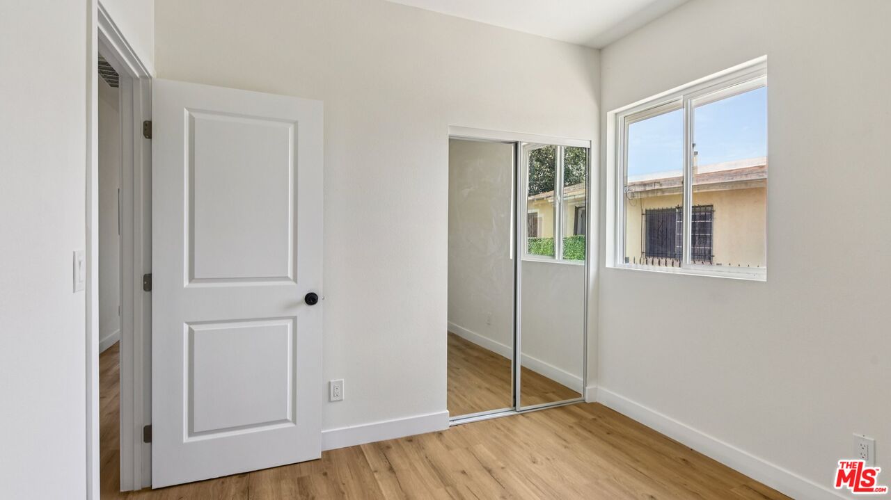 244 W 82nd St