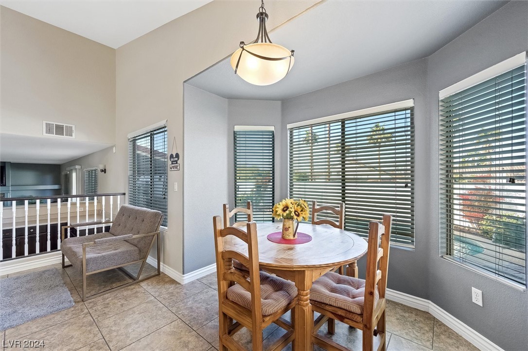 1590 Signal Butte Way