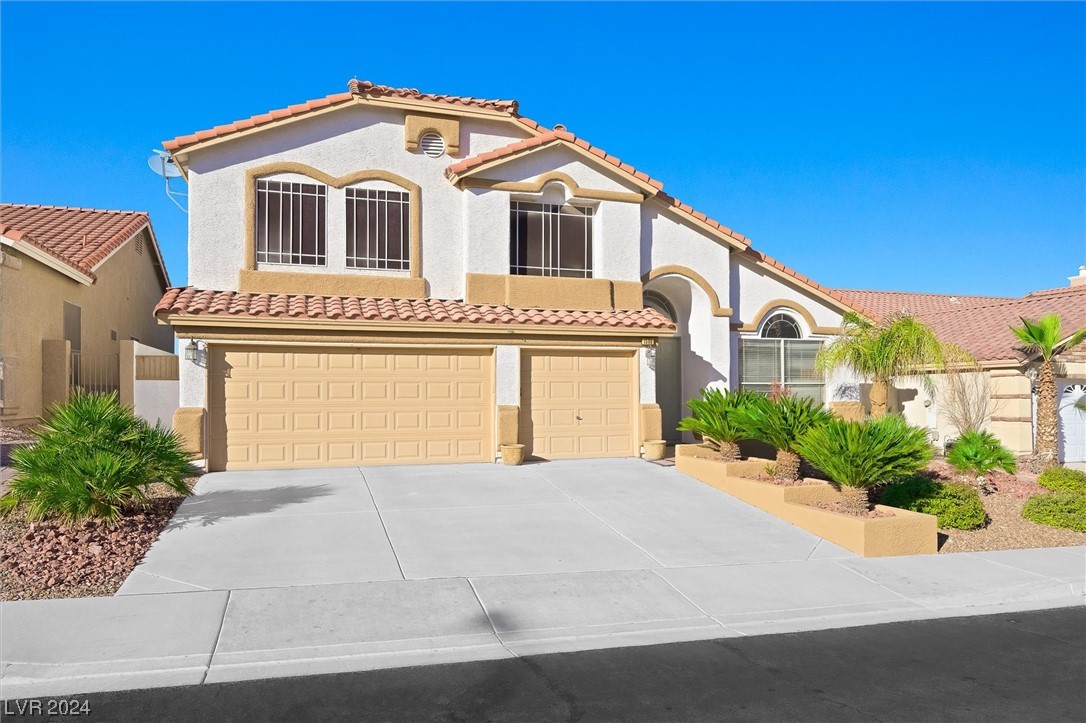 1590 Signal Butte Way