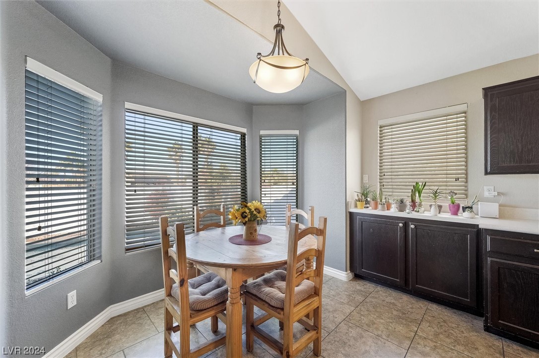 1590 Signal Butte Way