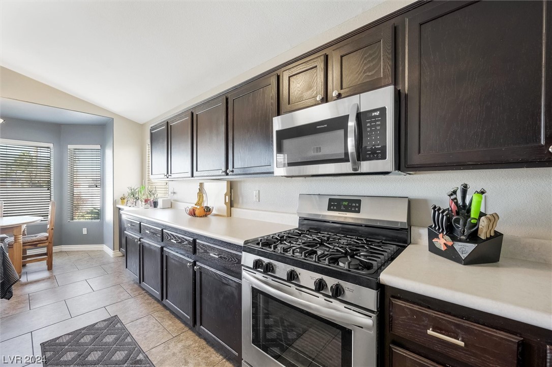 1590 Signal Butte Way