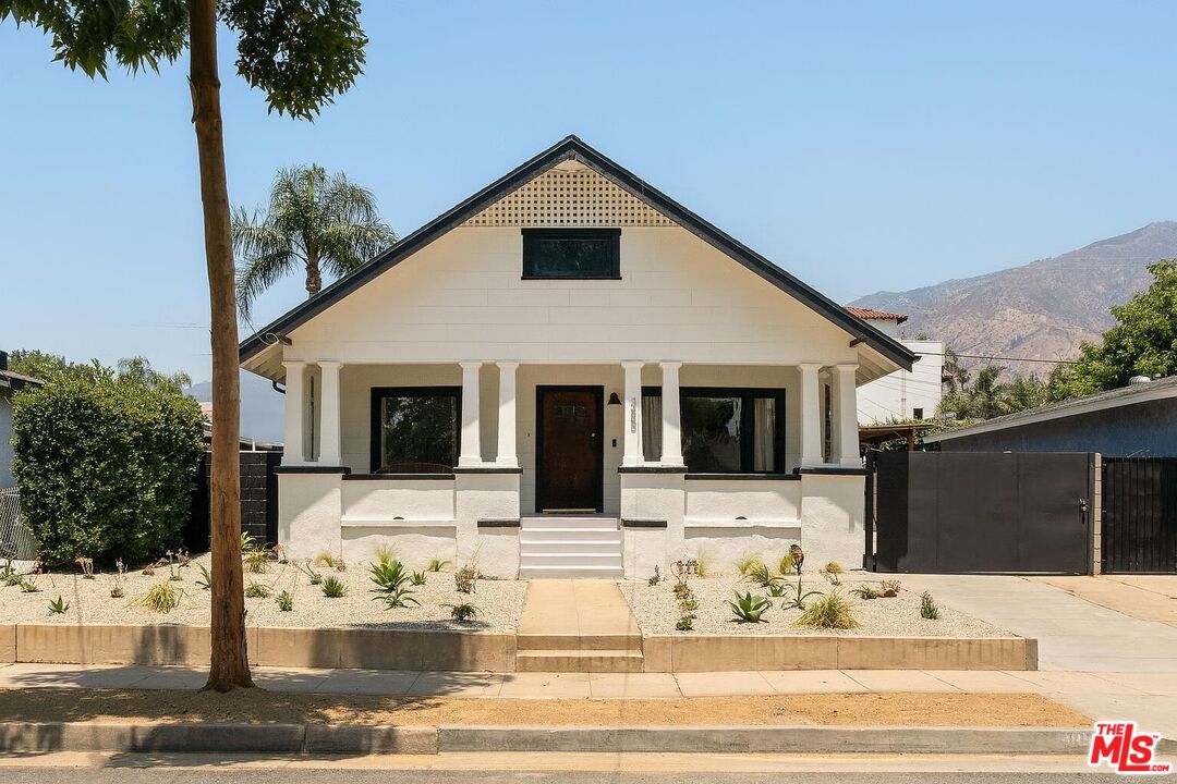 385 E Montana St