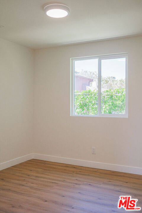 6006 2nd Ave