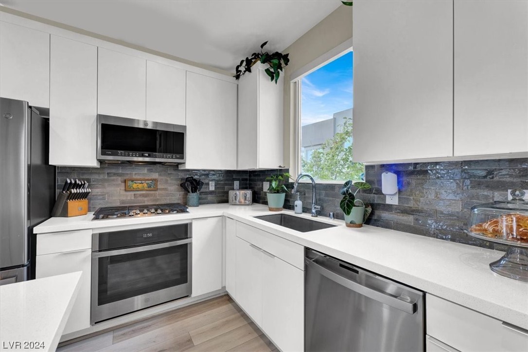 648 Angel Aura Street