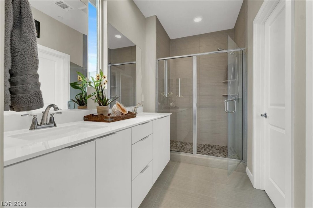 648 Angel Aura Street