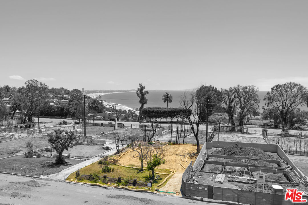 16942 Livorno Dr