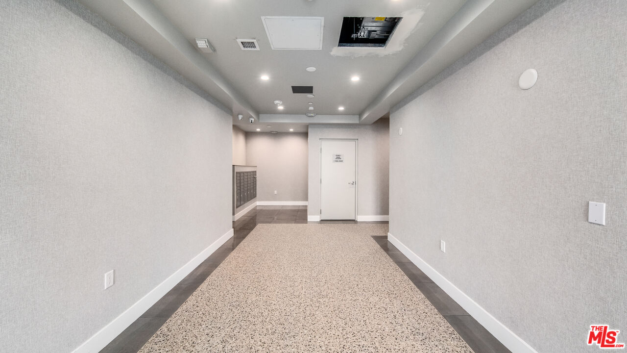 927 Fedora St Unit: 308