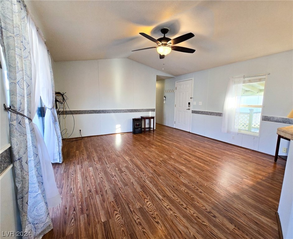 1150 South Comstock Circle