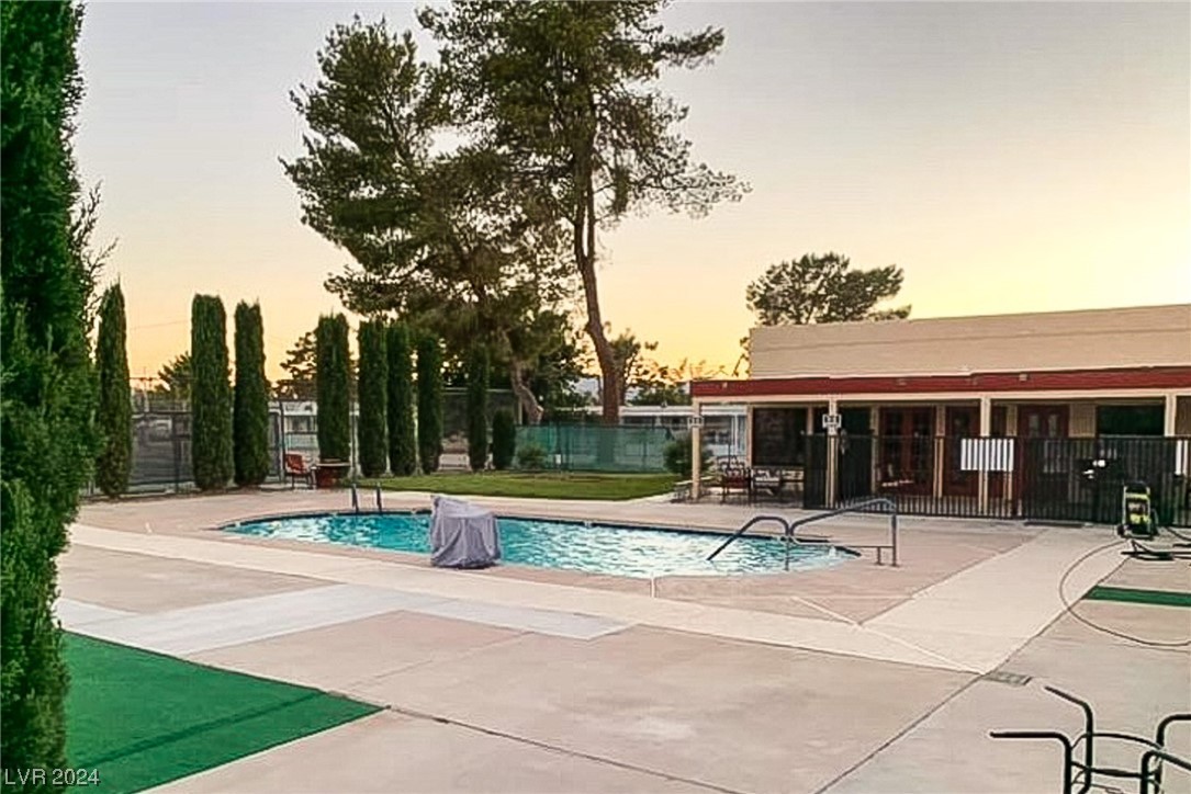 1150 South Comstock Circle